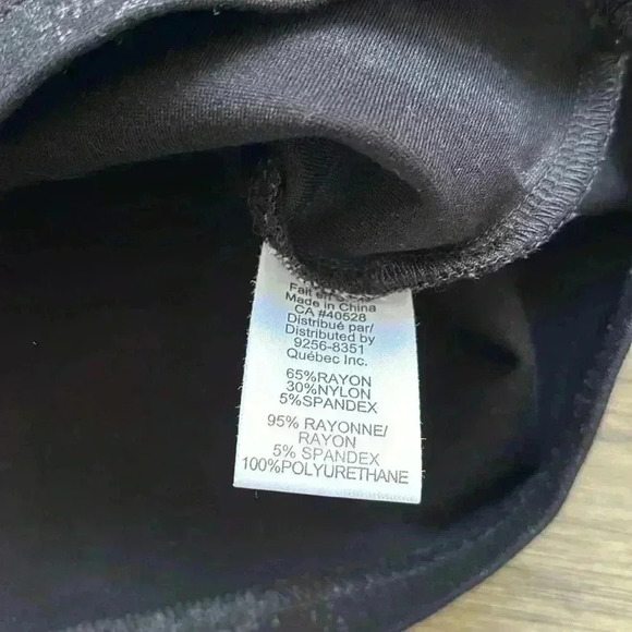 🔥Schwiing🔥 | Black and silver  metallic dress - Picture 8 of 10